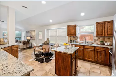 7105 Herman Jared Drive, North Richland Hills, TX 76182 - Photo 9