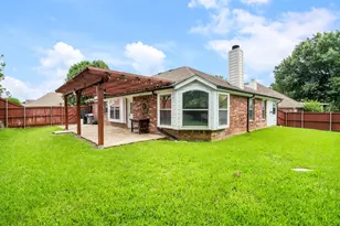 7105 Herman Jared Dr, North Richland Hills, TX 76182 - Photo 25
