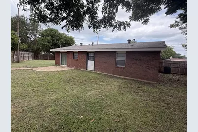 2514 Greenway Street, Arlington, TX 76010 - Photo 19