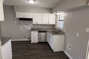 2514 Greenway St, Arlington, TX 76010 - Photo 7