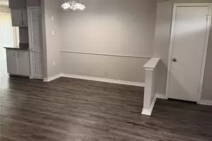 2514 Greenway St, Arlington, TX 76010 - Photo 3