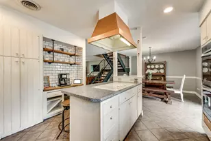 426 Westview Terrace, Arlington, TX 76013 - Photo 9