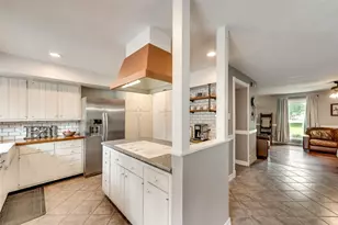 426 Westview Terrace, Arlington, TX 76013 - Photo 5