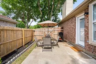 1425 Turtle Cove Dr, Little Elm, TX 75068 - Photo 11