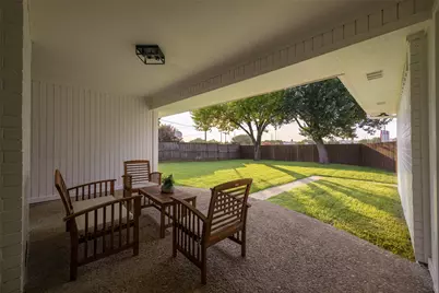 10201 Royal Highlands Drive, Dallas, TX 75238 - Photo 31