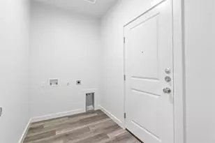 223 W Walker St, Denison, TX 75020 - Photo 13