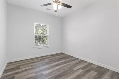 223 W Walker Street, Denison, TX 75020 - Photo 7