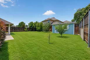 930 Royal Oak Ln, Burleson, TX 76028 - Photo 29