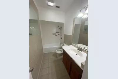 202 S Willomet Avenue #4, Dallas, TX 75208 - Photo 3