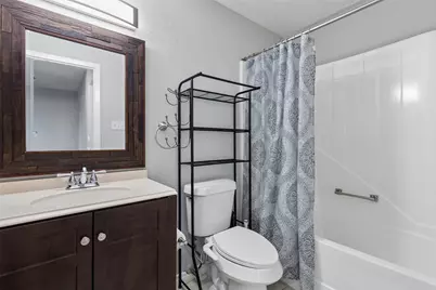 2059 Embassy Way, Carrollton, TX 75006 - Photo 21
