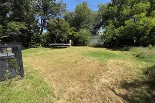 5235 Stanley Keller Rd, Haltom City, TX 76117 - Photo 13