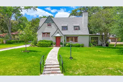 1208 Mills Place, Corsicana, TX 75110 - Photo 1