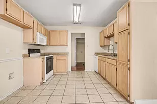 4216 Fernleaf Dr, Fort Worth, TX 76137 - Photo 9
