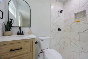 10877 Mandalay Dr, Dallas, TX 75228 - Photo 11