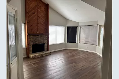 821 Dublin Drive #109, Richardson, TX 75080 - Photo 9