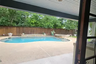 306 Harbin Ave, Waxahachie, TX 75165 - Photo 17