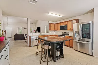 1008 Platinum Drive, Princeton, TX 75407 - Photo 9