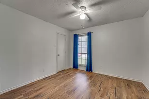 917 Meadowgate Dr, Garland, TX 75040 - Photo 23