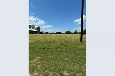 10065 Lakeview Court, Whitney, TX 76692 - Photo 3