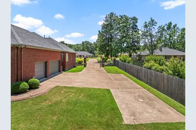 903 Deer Trail Ln, Mt Pleasant, TX 75455 - Photo 37