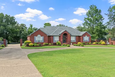 903 Deer Trail Ln, Mt Pleasant, TX 75455 - Photo 1
