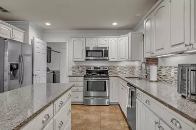 213 King Arthur Drive, Weatherford, TX 76086 - Photo 5