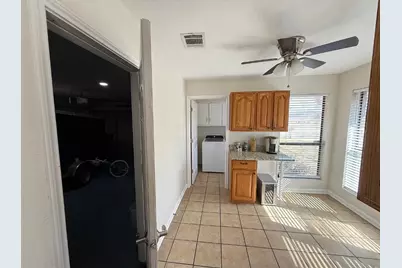 6505 McCormick Ranch Court, Plano, TX 75023 - Photo 11