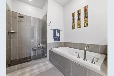7333 Valley View Lane #305, Dallas, TX 75240 - Photo 17