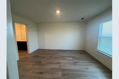 13627 Logan Pass Drive, Ponder, TX 76259 - Photo 5