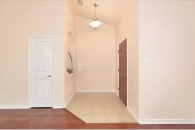 5847 Candlelight Lane, Grand Prairie, TX 75052 - Photo 5