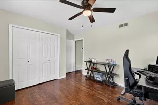 202 Taylor St, Burleson, TX 76028 - Photo 13