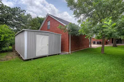 900 River Oaks Drive, Greenville, TX 75402 - Photo 37