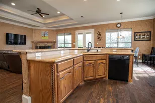 5200 Bayshore Dr, Athens, TX 75752 - Photo 21