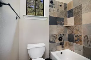 5200 Bayshore Dr, Athens, TX 75752 - Photo 33