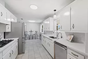 1005 Miller, Decatur, TX 76234 - Photo 13