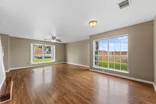 1004 Creekside Dr, Mesquite, TX 75181 - Photo 3