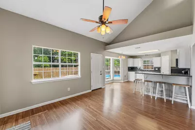 1004 Creekside Drive, Mesquite, TX 75181 - Photo 5