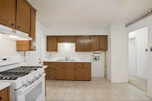 1007 Quincy Cir, Garland, TX 75040 - Photo 23