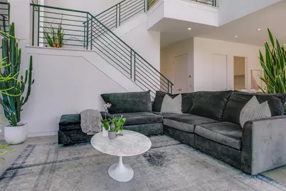 2215 Madera Street, Dallas, TX 75206 - Photo 9