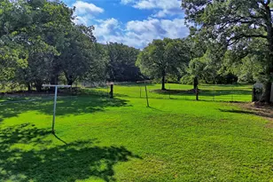 864 Upper Montague Rd, Bowie, TX 76230 - Photo 27