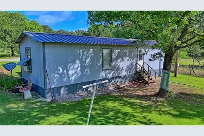 864 Upper Montague Road, Bowie, TX 76230 - Photo 21