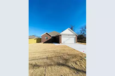 1709 Wright Street, Greenville, TX 75401 - Photo 11