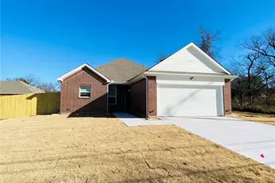 1709 Wright St, Greenville, TX 75401 - Photo 11