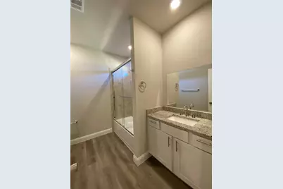 1709 Wright Street, Greenville, TX 75401 - Photo 9