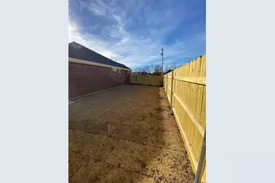 1709 Wright Street, Greenville, TX 75401 - Photo 15