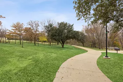102 Woodland Drive, Highland Village, TX 75077 - Photo 29