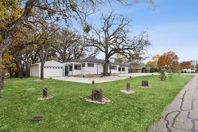 102 Woodland Drive, Highland Village, TX 75077 - Photo 5