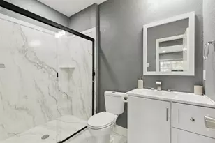 102 Woodland Dr, Highland Village, TX 75077 - Photo 3
