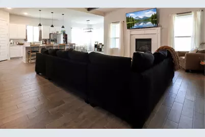 910 Park Vista Drive, Justin, TX 76247 - Photo 5
