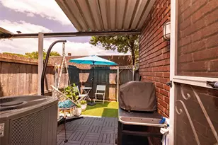 836 Chateau Valee Cir, Bedford, TX 76022 - Photo 21